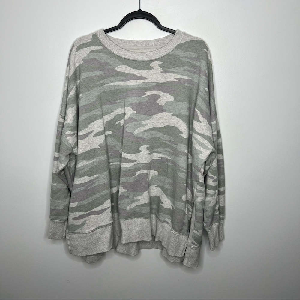 AERIE Camo Green Gray Crew Neck Split Side Sweatshirt XXL